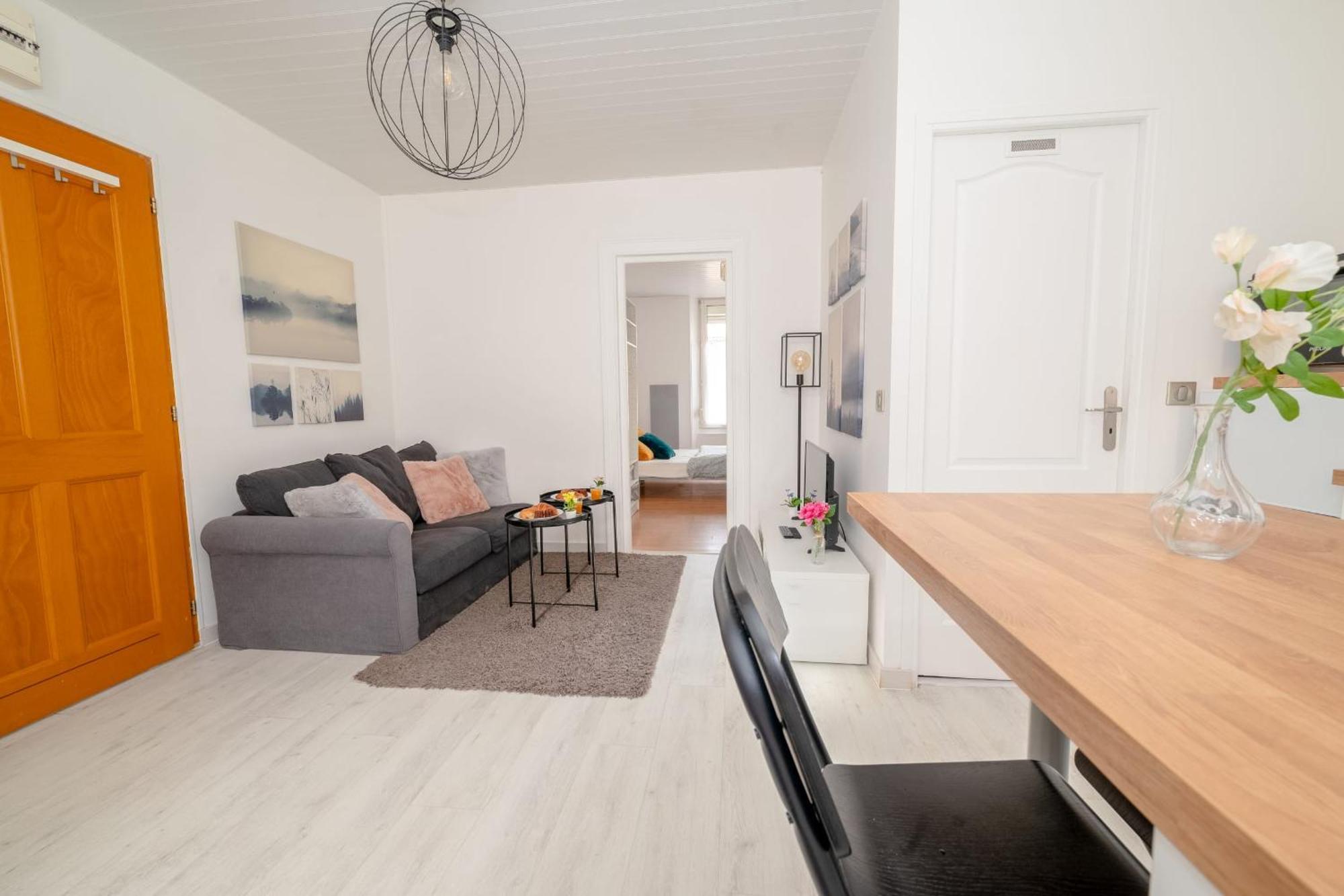 Magnifique Appart Centre Ville Gare Renove 2 Pers Chalons en Champagne Exterior photo