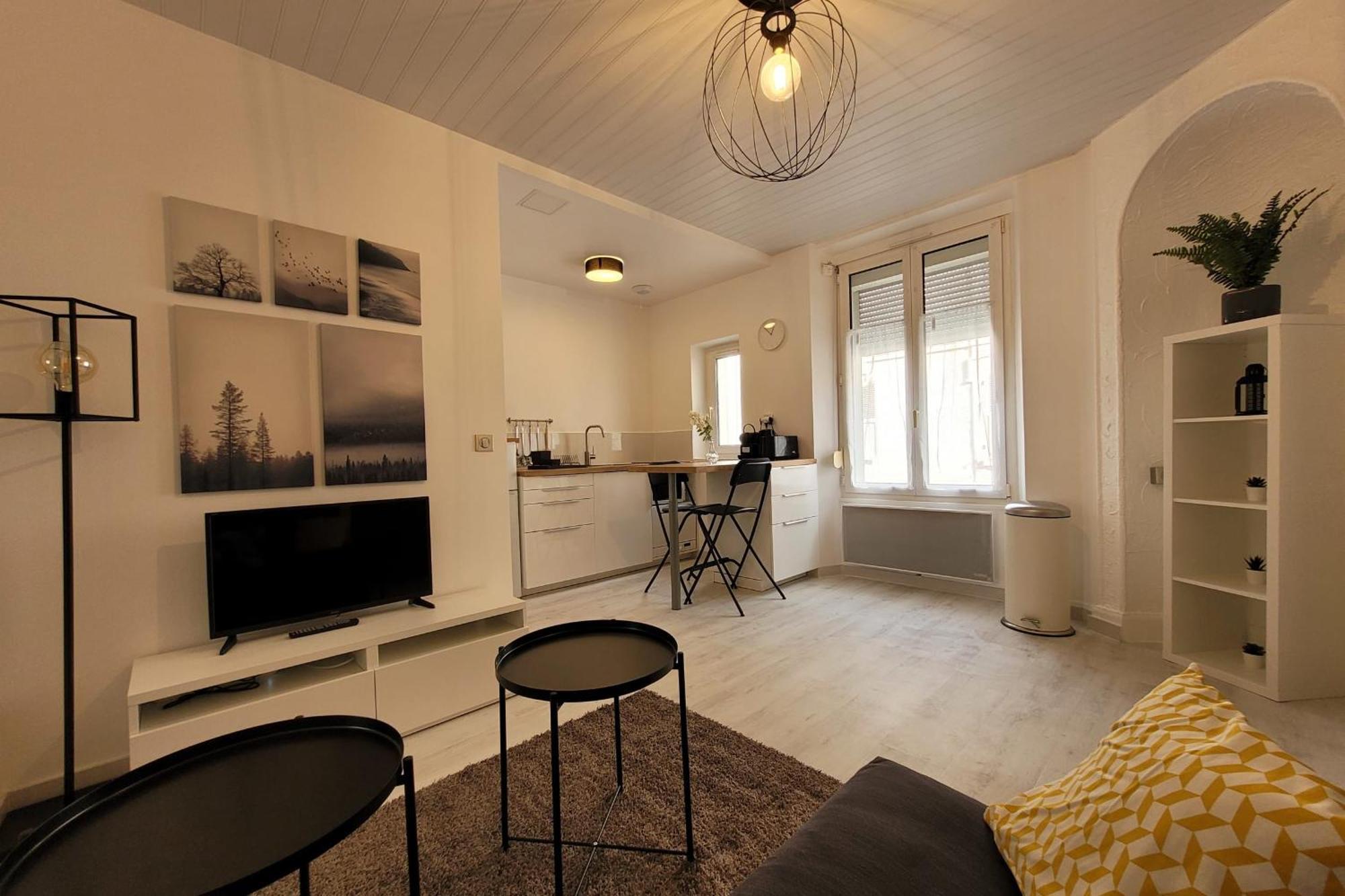 Magnifique Appart Centre Ville Gare Renove 2 Pers Chalons en Champagne Exterior photo